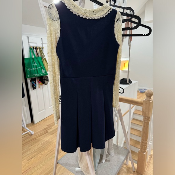 Vintage Inspired Dress (Modcloth Original) - Picture 2 of 4